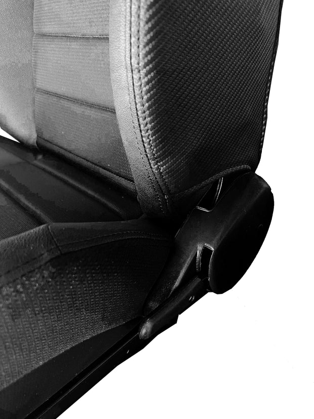 CPA2006 Cipher CR23 Mid Height Black Leatherette with Black Fabric Racing Seats